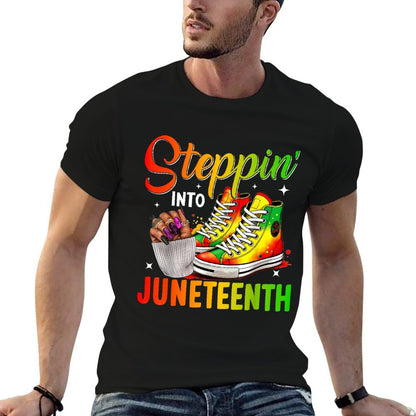 Juneteenths Women Stepping Into Juneteenth Black Girls  Oversized Silhouette T-Shirt