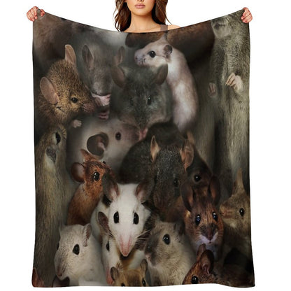Mice Lightweight Throw Blanket