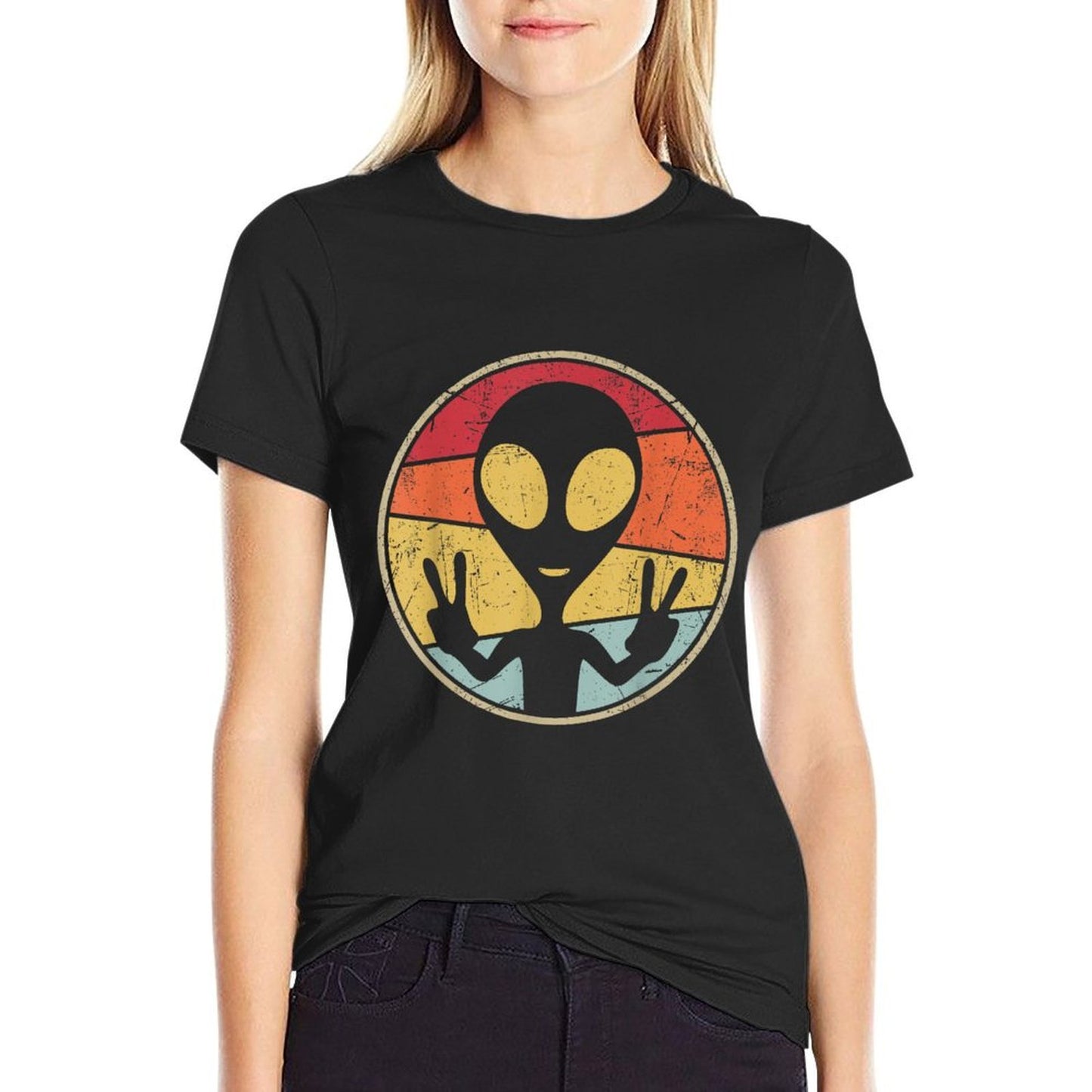 UFO Lover Funny Retro 80's Style Vintage Alien Space Gift  Moisture-wicking T-Shirt