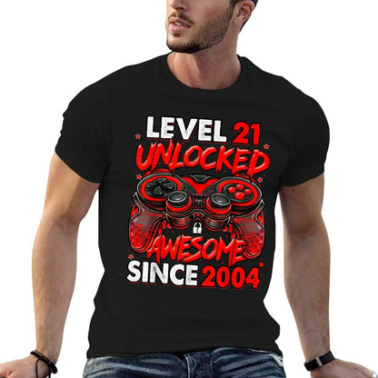 Level 21 Unlocked Awesome Since 2004 21st Birthday Gaming  Lightweight T-Shirt