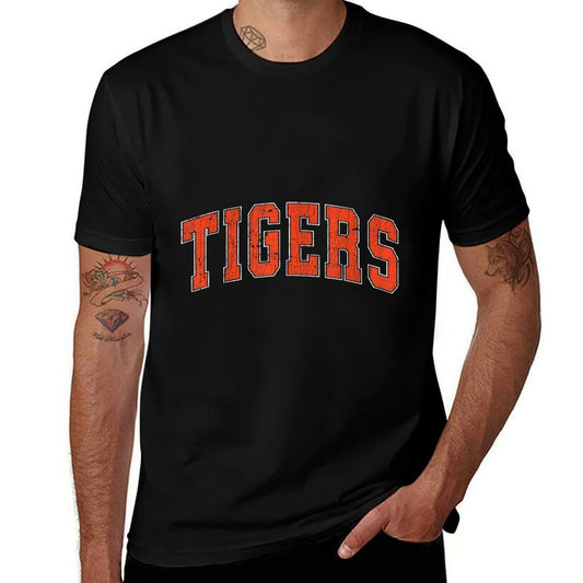 Retro Tigers Heart Throwback Vintage Style Classic  Versatile T-Shirt