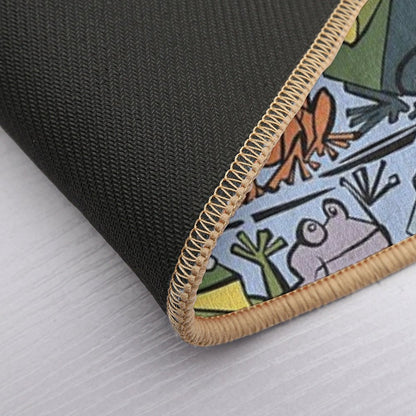 Funny Cool Artsy Frog Print Abstract Art  Slip-Resistant Bath Mat