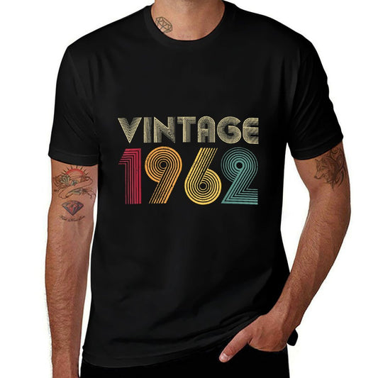 Vintage 1962 60th Birthday Gift Retro 60 Years Old Comfortable T-Shirt