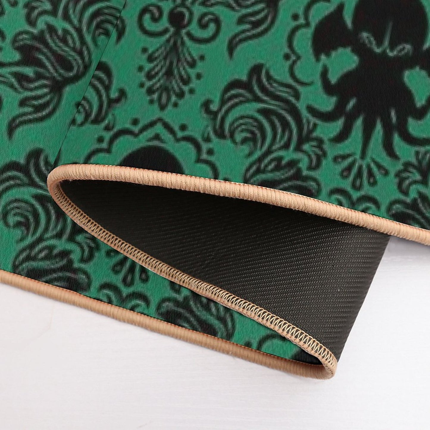 Old One Damask  Easy Maintenance Bath Mat