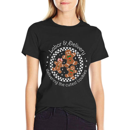 Labor And Delivery Nurse Christmas Gingerbread Man OB Doula  Trendy Pattern T-Shirt