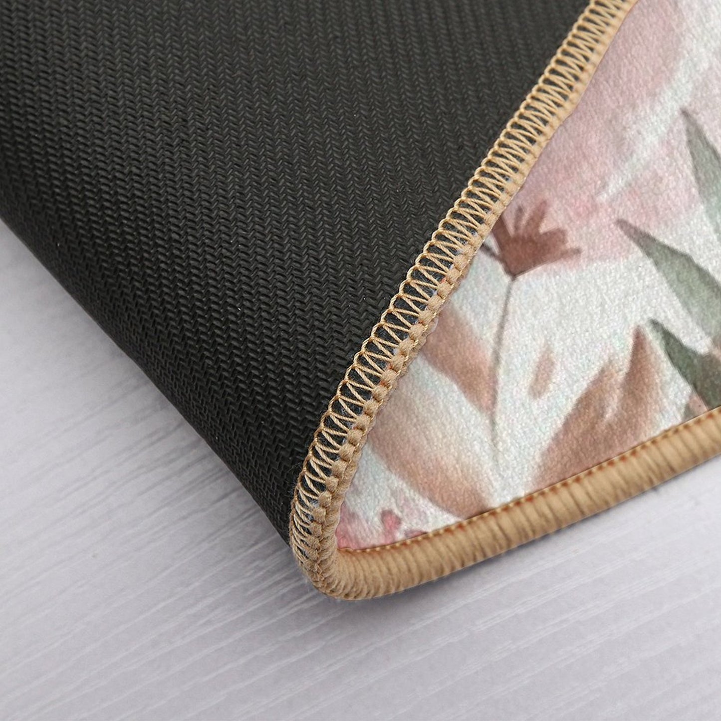 Decor  Slip-Resistant Bath Mat