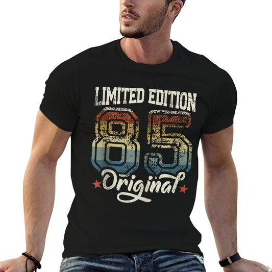 40th Birthday Man Woman 40 Years 1985 Decorative Funny Gift  Rolled Sleeves T-Shirt