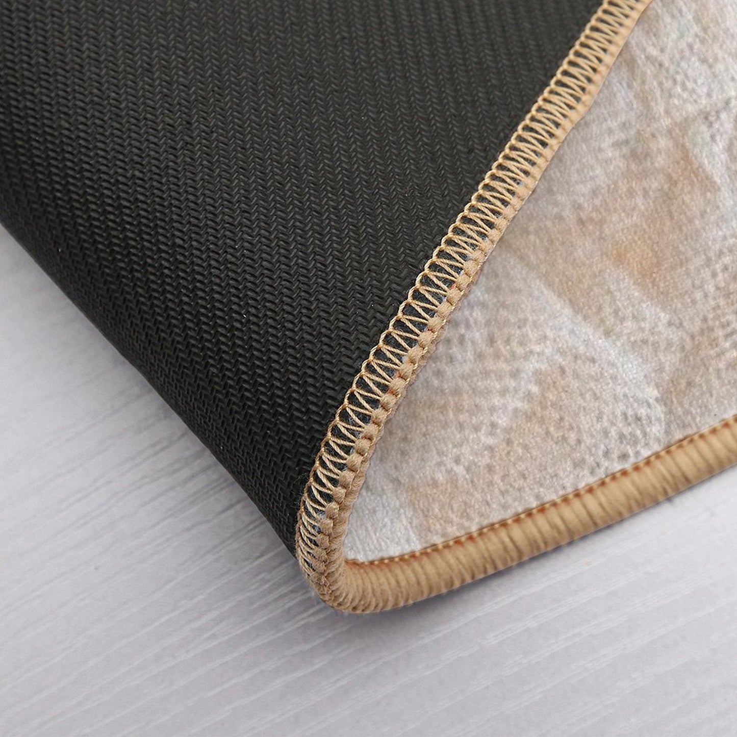 Floaty Tulle  Repositionable Bath Mat