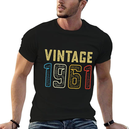 Vintage 1961 Retro 60 Year Old Bday Gift 60th Birthday  Trendy Pattern T-Shirt