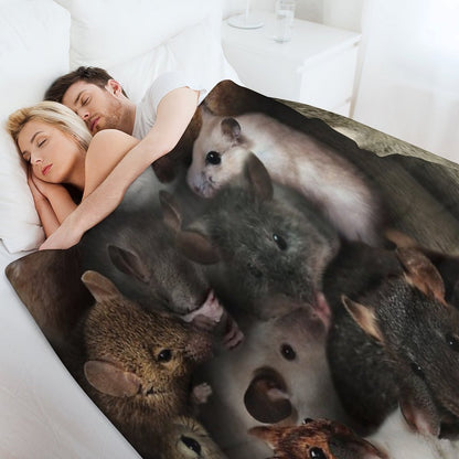 Mice Lightweight Throw Blanket