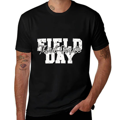 Retro Funny Field Day 2024 Third Grade School Teacher Kids  Trendy Pattern T-Shirt