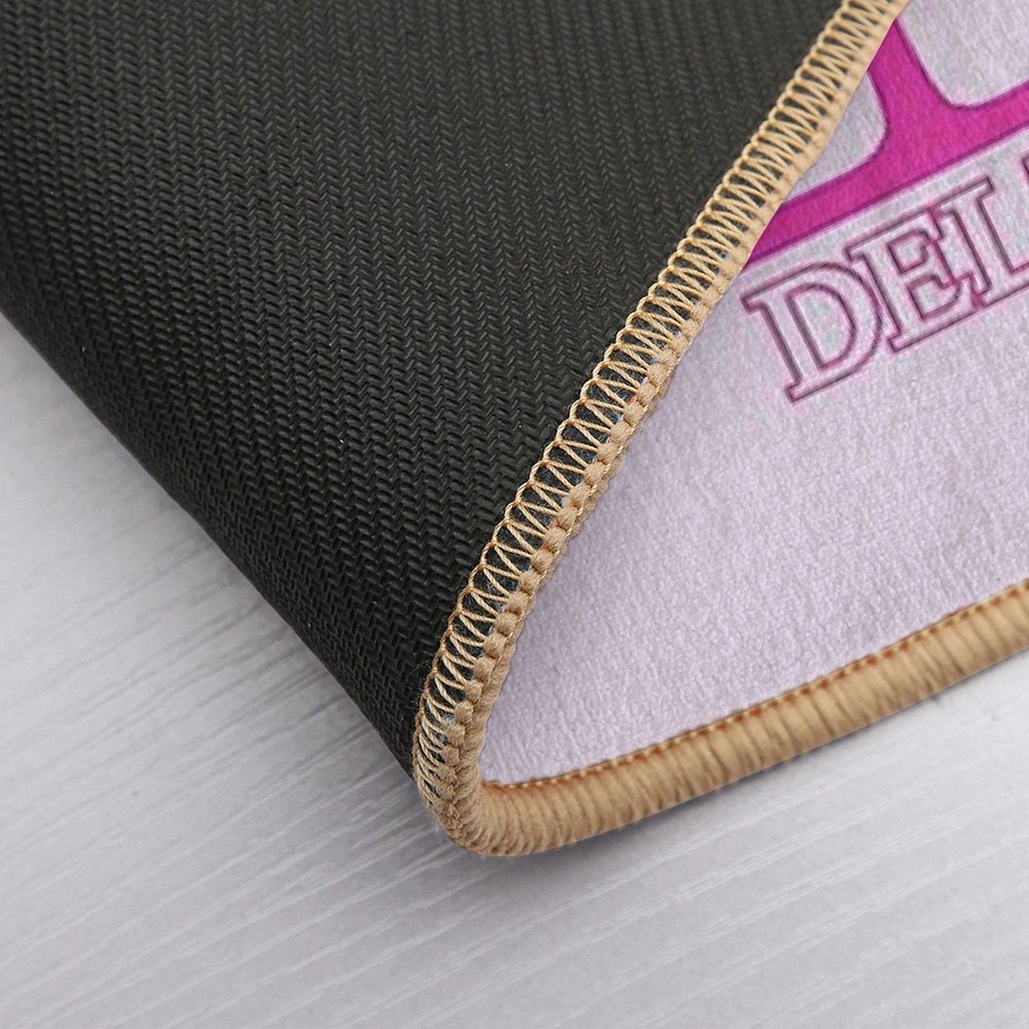 Delta Nu  Anti-Trip Bath Mat