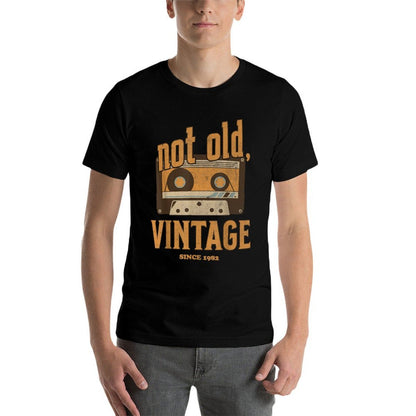 40 Years Old Vintage Since 1982 40th Birthday  Lightweight T-Shirt