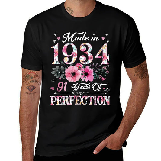 91 Year Old Made In 1934 Floral 91st Birthday Gift For Women  Cotton T-Shirt