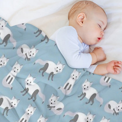 Arctic Fox Pattern Machine-washable Throw Blanket