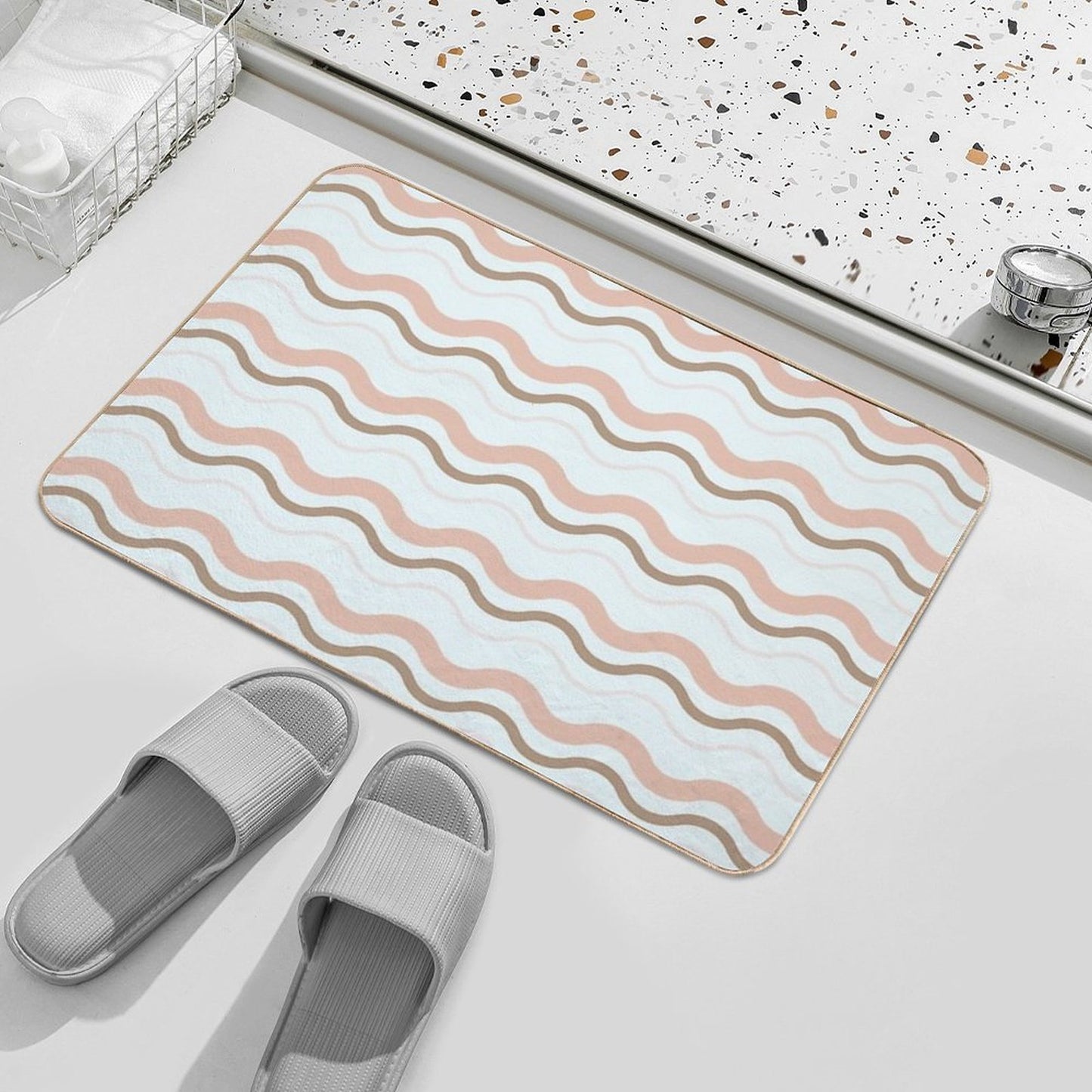 Curved Lines  Easy To Clean Bath Mat