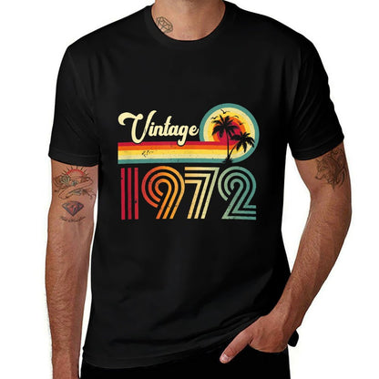 Vintage 1972 Retro Sunset 50th Birthday Comfortable T-Shirt