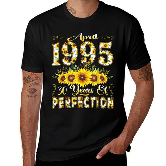 30 Year Old April 1995 Sunflower 30th Birthday Girl Women  Oversized Silhouette T-Shirt