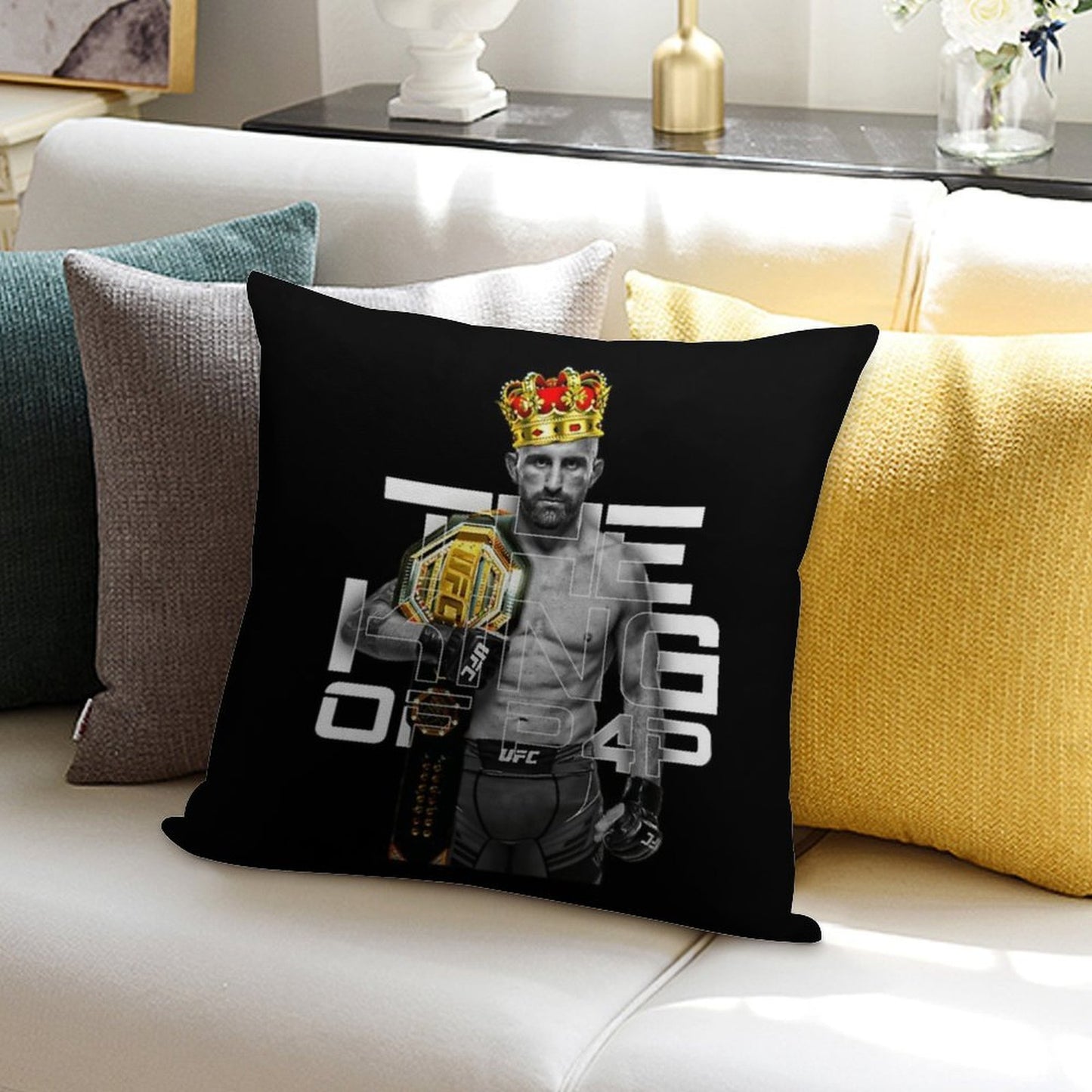 Alexander Volkanovski The Great UFC Soft Home Decor Throw Pillow