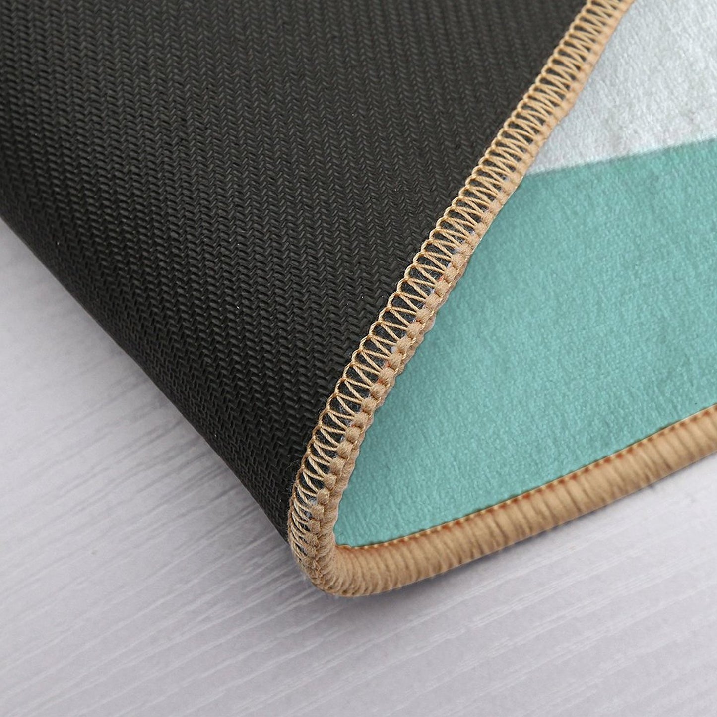 Chevron Pattern  Long-Lasting Bath Mat