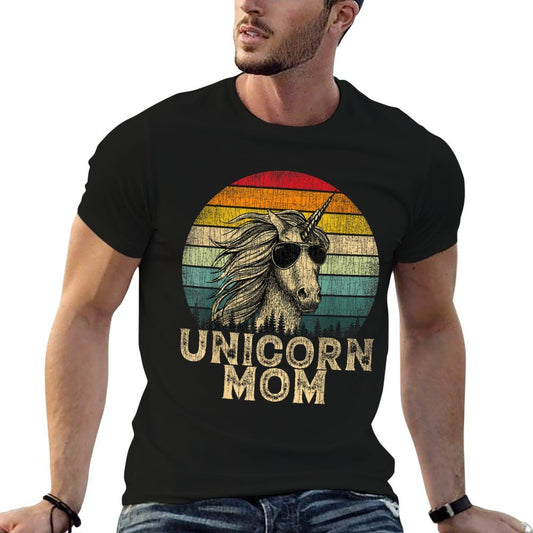 Vintage Unicorn Mom Unicorn Lovers Mommy Mother's Day Comfortable T-Shirt