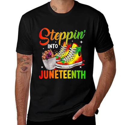 Juneteenths Women Stepping Into Juneteenth Black Girls  Oversized Silhouette T-Shirt