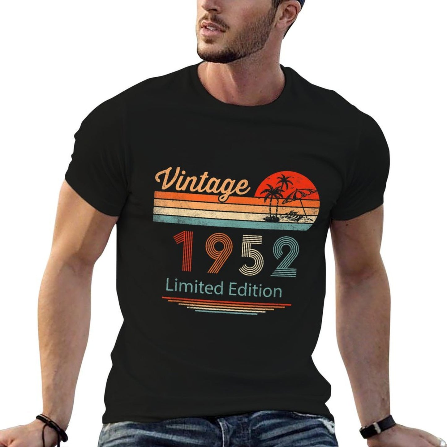 70 Year Old Gifts Vintage 1952 Limited Edition 70th Birthday  Trendy Pattern T-Shirt