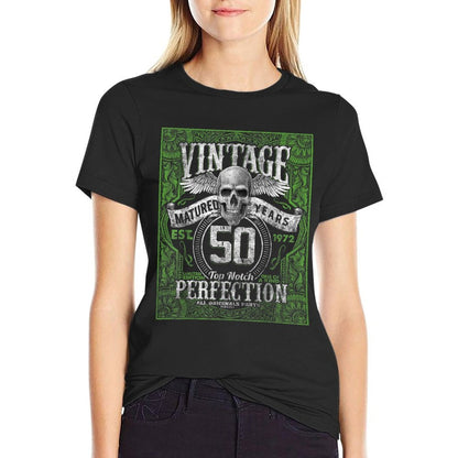 Vintage 1972 Limited Edition 1972 50 Years Old 50th Birthday  Versatile T-Shirt